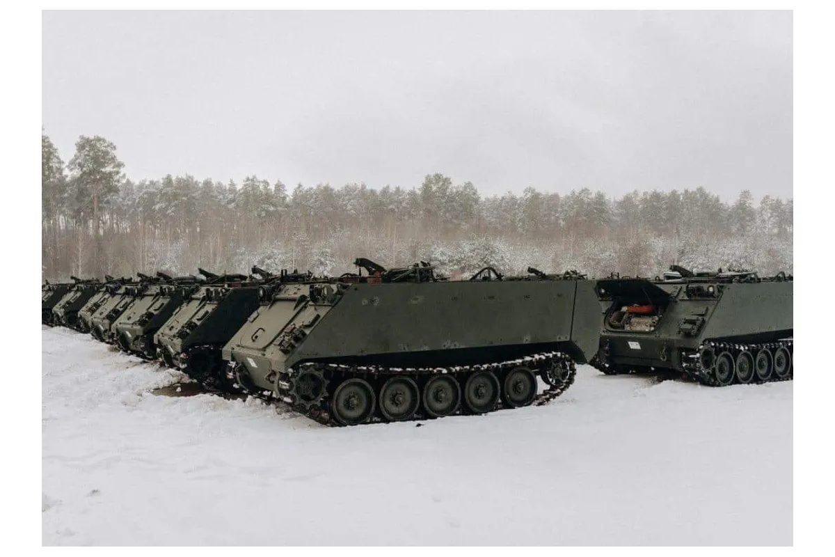 Україна отримає партію броньованих гусеничних машин та інше військове обладнання від Міністерства оборони Іспанії