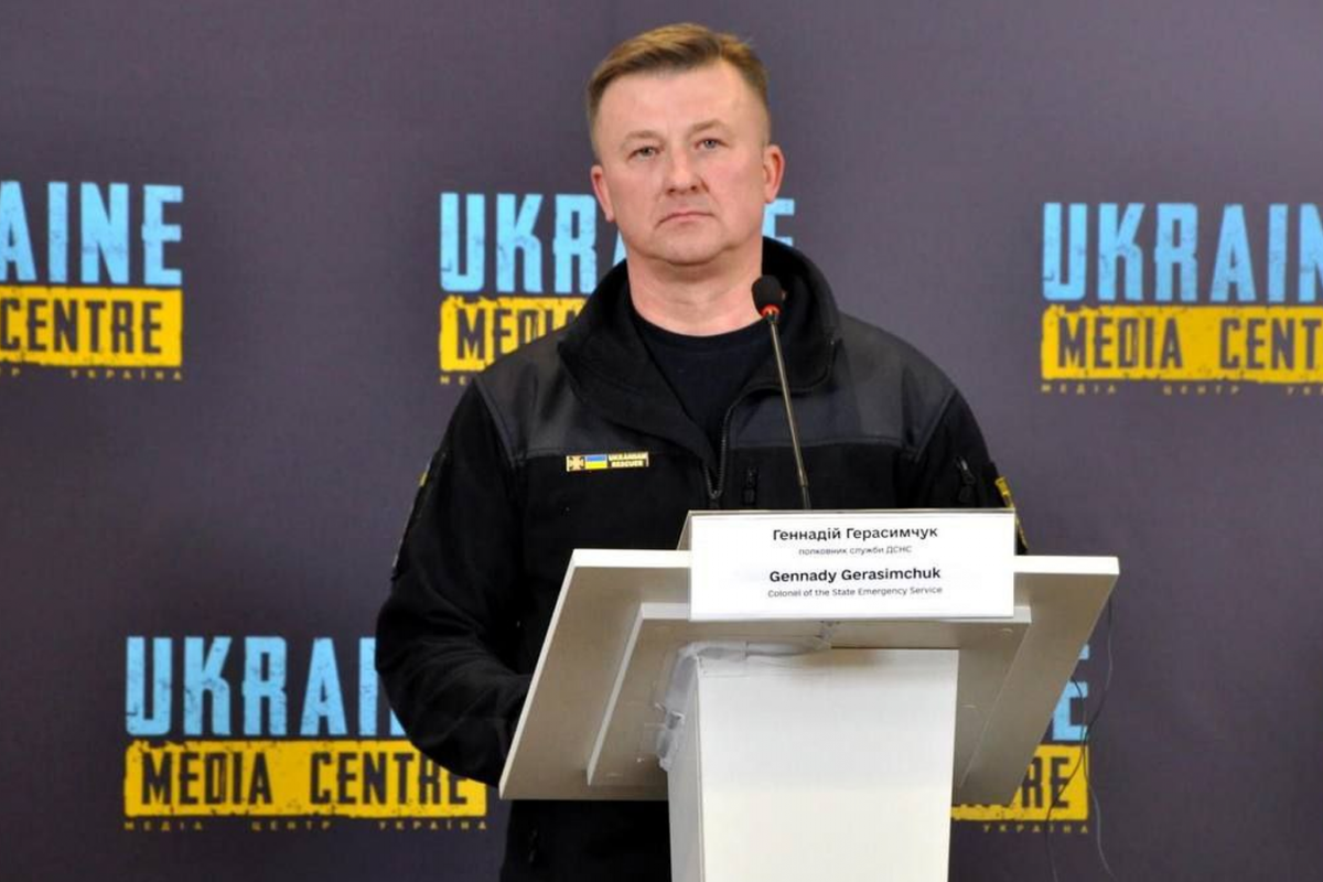 ДСНС України розгортає систему пошуку місцезнаходження людей, які телефонують на номери екстрених служб ДСНС України розгортає систему пошуку місцезнаходження людей, які телефонують на номери екстрених служб