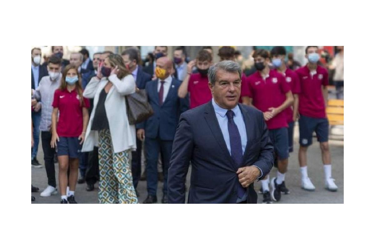 "Это позор, который невозможно повторить": президент "Барселоны" огорчен поражению от "Айнтрахта" "Это позор, который невозможно повторить": президент "Барселоны" огорчен поражению от "Айнтрахта"