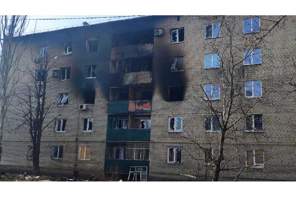 Постійні обстріли та пожежі, а також фосфорні снаряди. Як минула ніч у найгарячіших точках України Постійні обстріли та пожежі, а також фосфорні снаряди. Як минула ніч у найгарячіших точках України