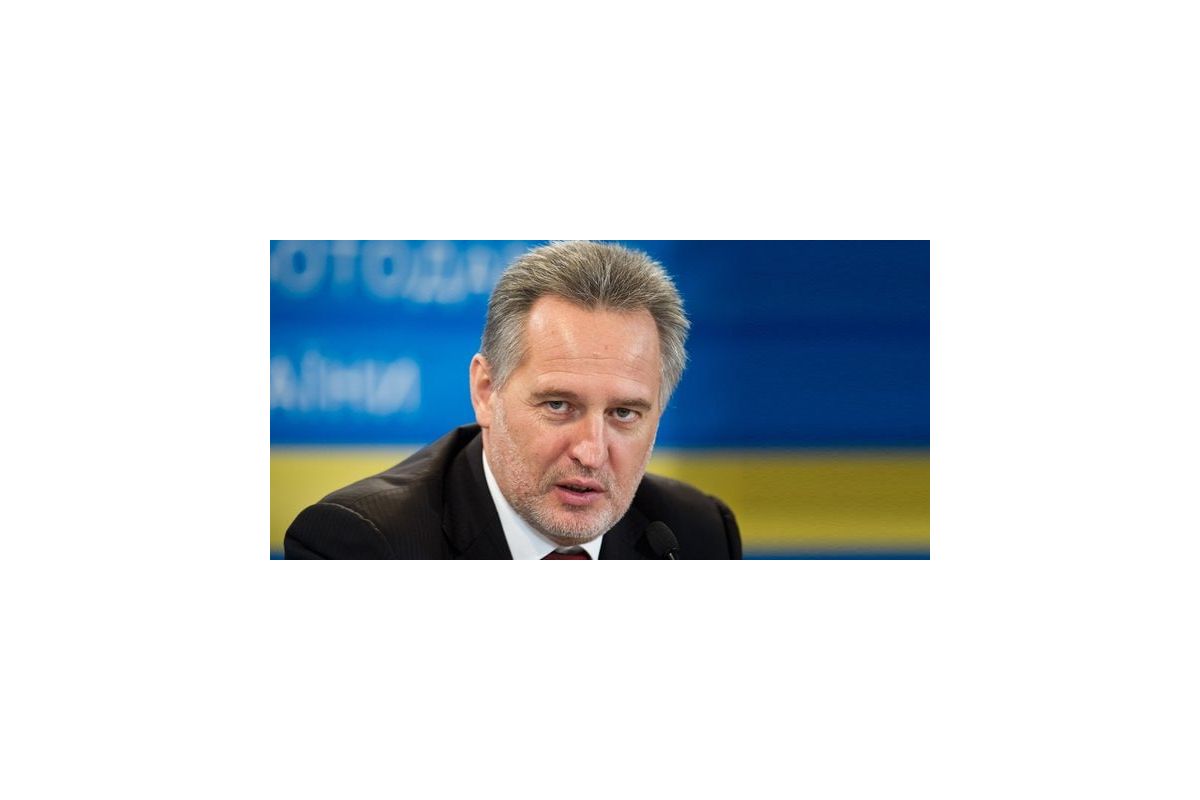 Олігарх Дмитро Фірташ отримав підозру від Служби безпеки України та Бюро економічної безпеки Олігарх Дмитро Фірташ отримав підозру від Служби безпеки України та Бюро економічної безпеки