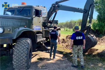 На Харківщині СБУ викрила масштабне розкрадання нафти з державного нафтопроводу (відео) На Харківщині СБУ викрила масштабне розкрадання нафти з державного нафтопроводу (відео)