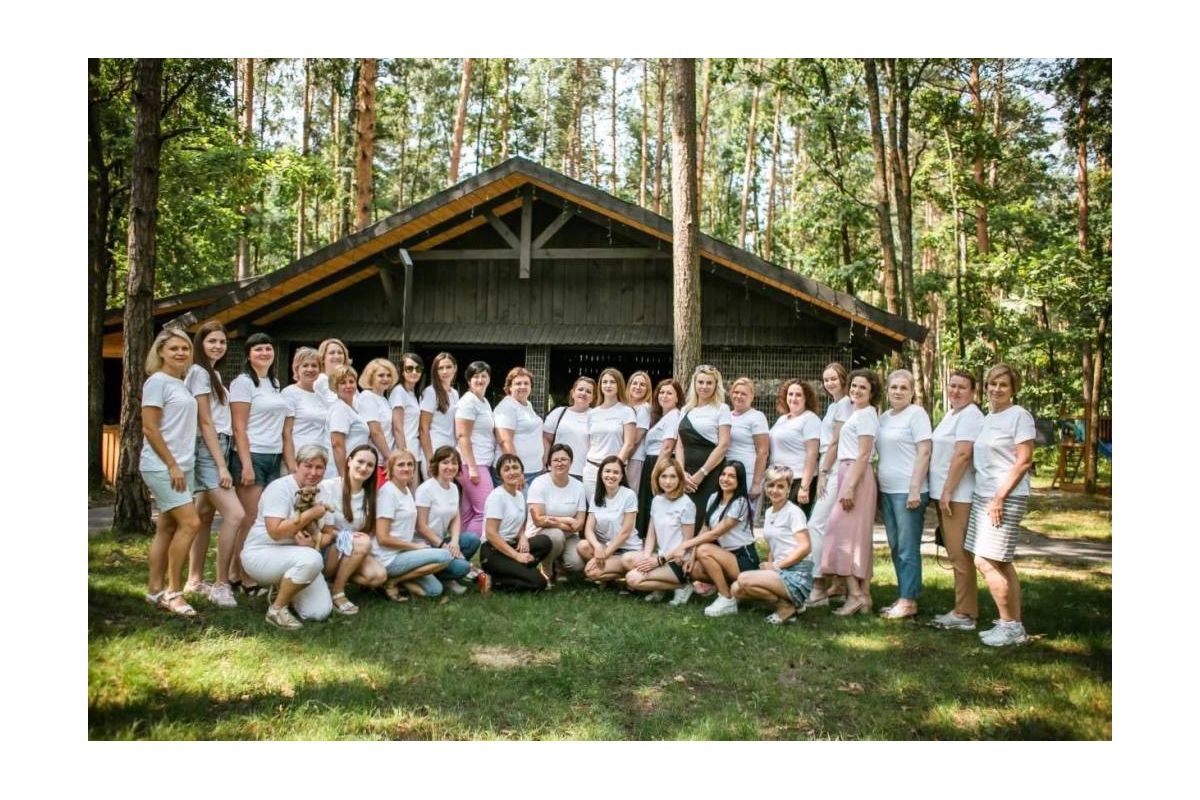 Працюємо - ефективно, відпочиваємо - з користю! Працюємо - ефективно, відпочиваємо - з користю!