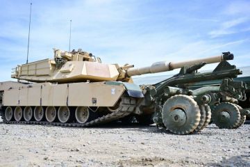 Українські військові розпочали навчання на американських танках M1A1 Abrams FEP на території Німеччини Українські військові розпочали навчання на американських танках M1A1 Abrams FEP на території Німеччини