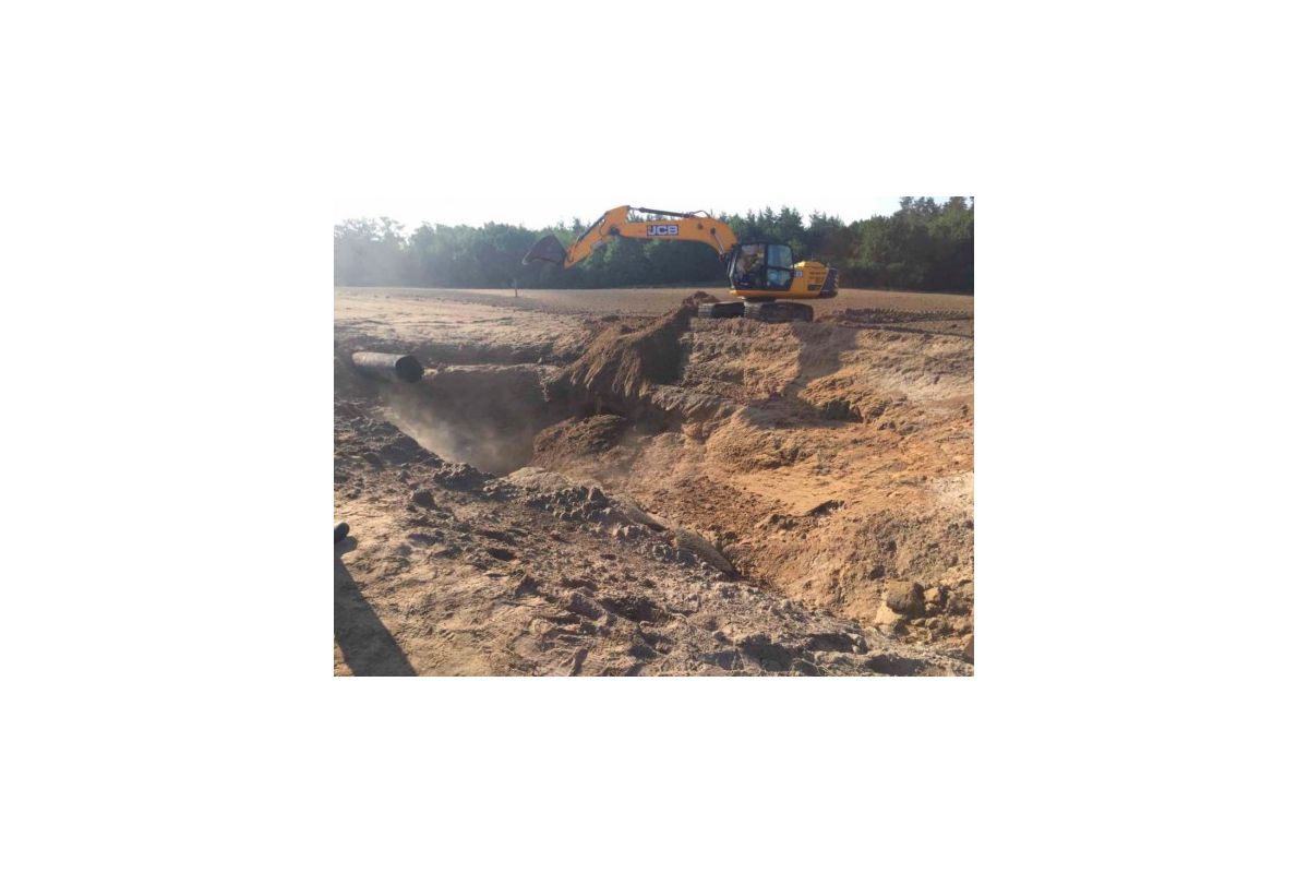 Поблизу Чабанів виникла аварія газопроводу Поблизу Чабанів виникла аварія газопроводу