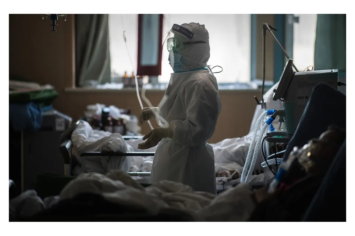 З початку серпня на Дніпропетровщині завантаженість ліжок хворими на коронавірус зросла в десять разів