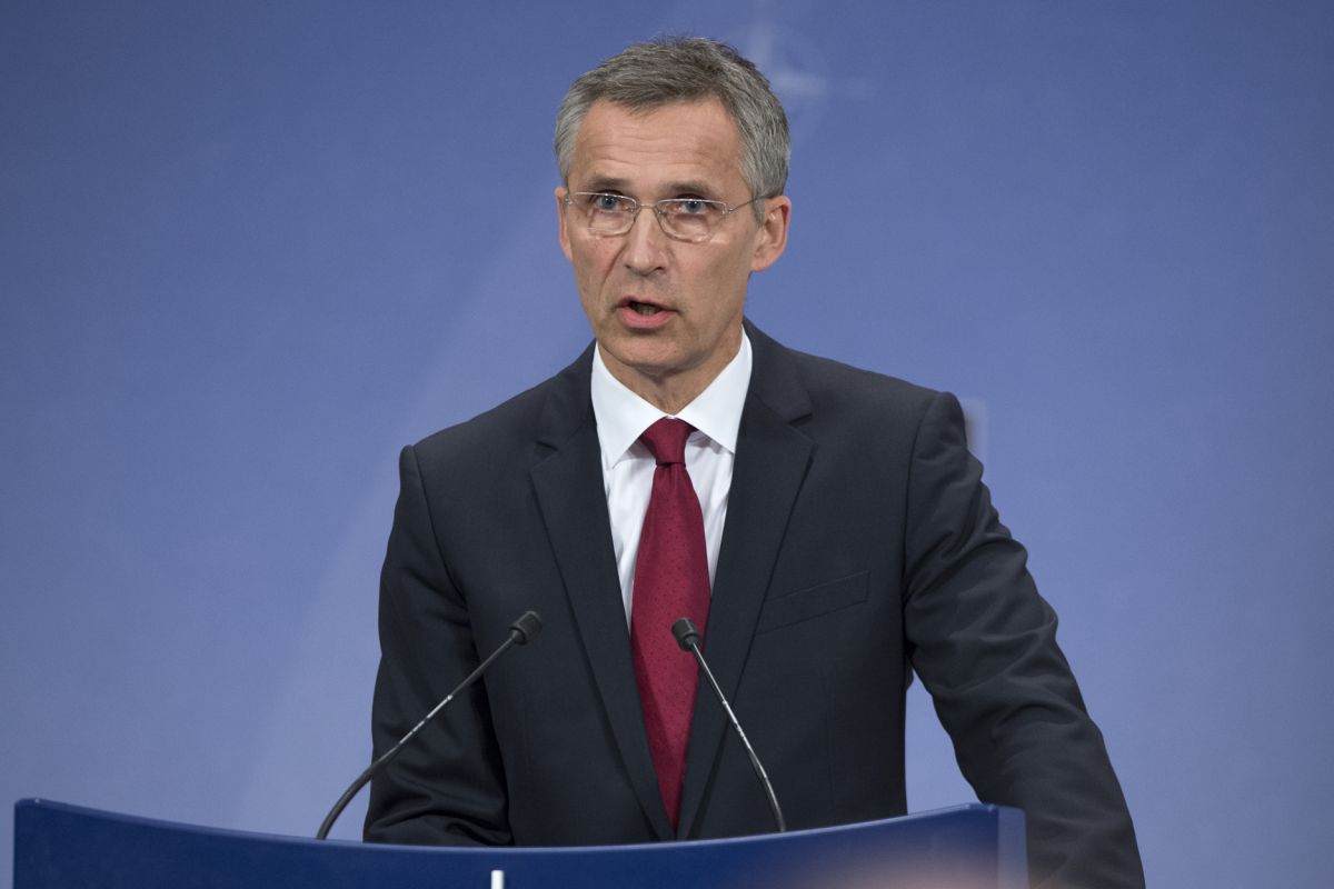 Генеральний секретар Єнс Столтенберг закликав країни НАТО більше допомагати Україні Генеральний секретар Єнс Столтенберг закликав країни НАТО більше допомагати Україні