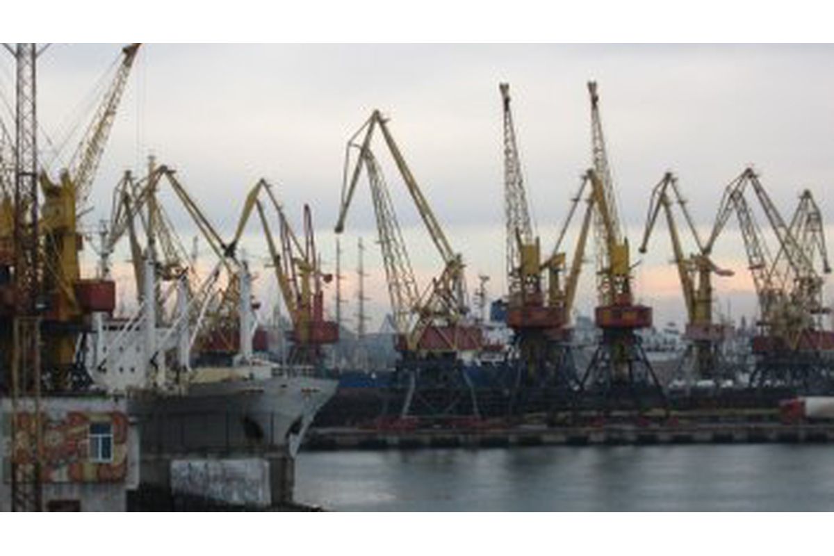 Морські порти України за 9 місяців наростили перевалку майже на 20% Морські порти України за 9 місяців наростили перевалку майже на 20%