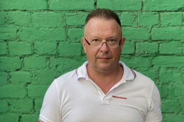 Київського бізнесмена та співзасновника компанії "Доміо" Вадима Чемера затримано на продажі гуманітарної допомоги Київського бізнесмена та співзасновника компанії "Доміо" Вадима Чемера затримано на продажі гуманітарної допомоги