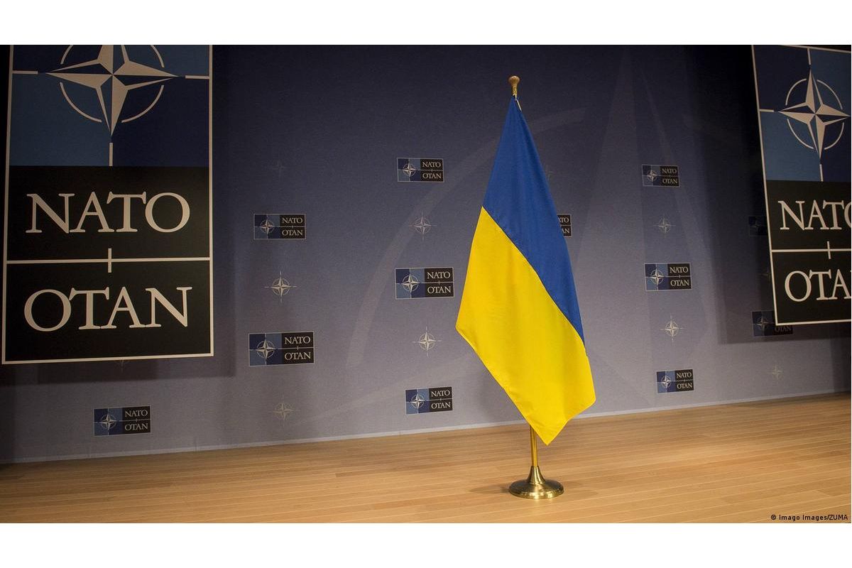 Країни НАТО планують передати мільйон безпілотників українським захисникам як частину військової допомоги. Країни НАТО планують передати мільйон безпілотників українським захисникам як частину військової допомоги.