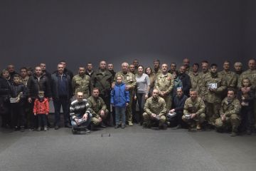 До Дня добровольця бійців відзначили медалями та почесними орденами До Дня добровольця бійців відзначили медалями та почесними орденами