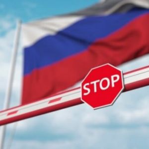 Фінляндія вводить заборону на в'їзд автомобілів з російськими номерами Фінляндія вводить заборону на в'їзд автомобілів з російськими номерами