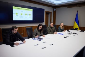 Російське вторгнення в Україну : Створений Президентом гуманітарний штаб відзвітував про результати роботи Російське вторгнення в Україну : Створений Президентом гуманітарний штаб відзвітував про результати роботи