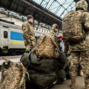 Президент України Володимир Зеленський підписав закон про мобілізацію Президент України Володимир Зеленський підписав закон про мобілізацію
