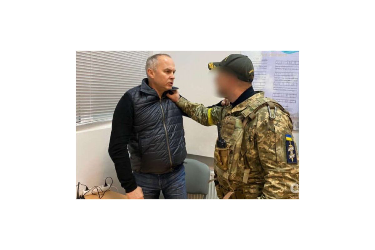 Шуфрич залишив територію України, – голова Чернівецької ОВА Шуфрич залишив територію України, – голова Чернівецької ОВА