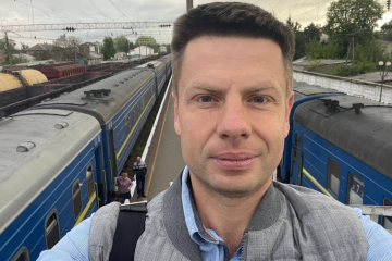 В Одесі орки вдарили по базі відпочинку, повідомив народний депутат Олексій Гончаренко. В Одесі орки вдарили по базі відпочинку, повідомив народний депутат Олексій Гончаренко.