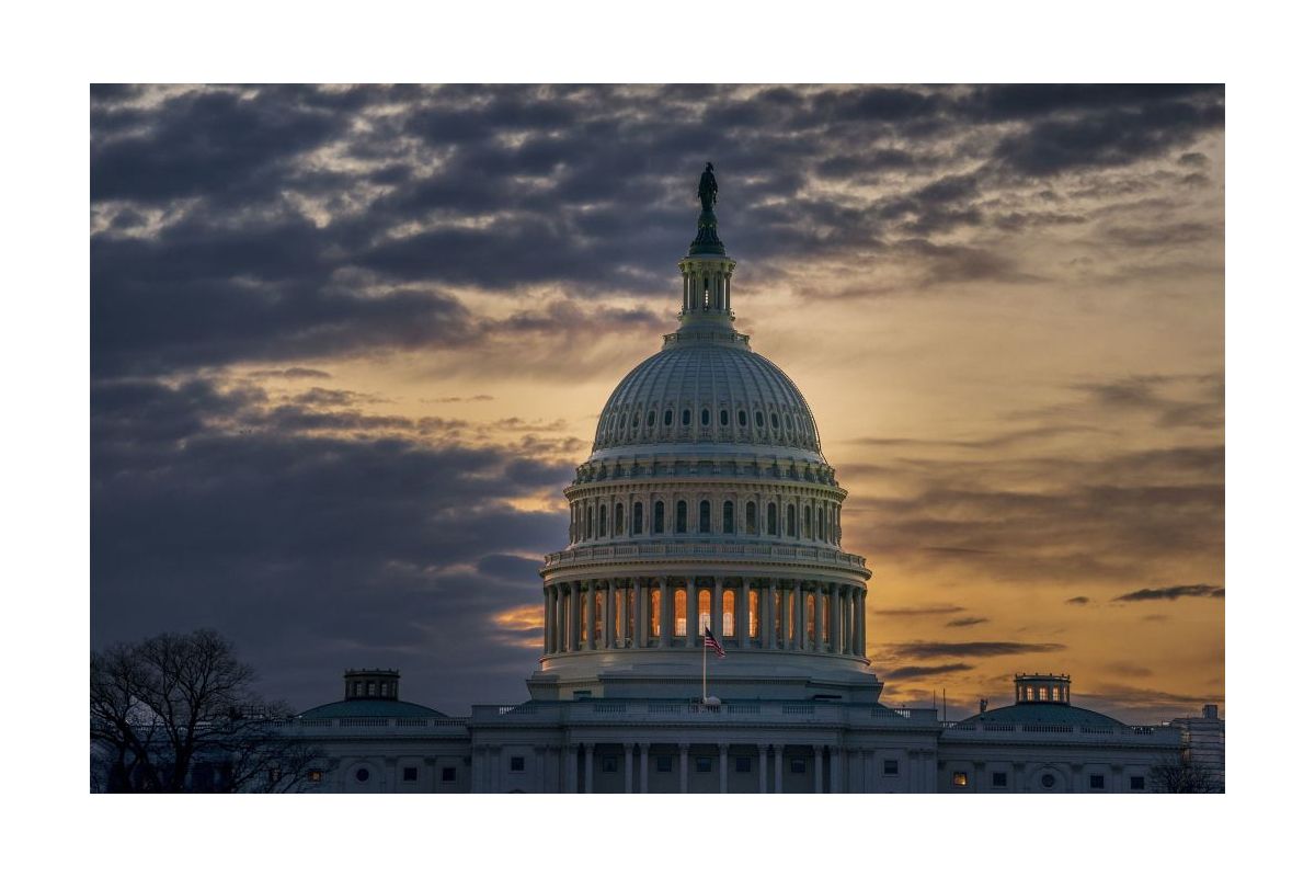 Сенат США голосуватиме за виділення 40 мільярдів доларів Україні 18 травня Сенат США голосуватиме за виділення 40 мільярдів доларів Україні 18 травня