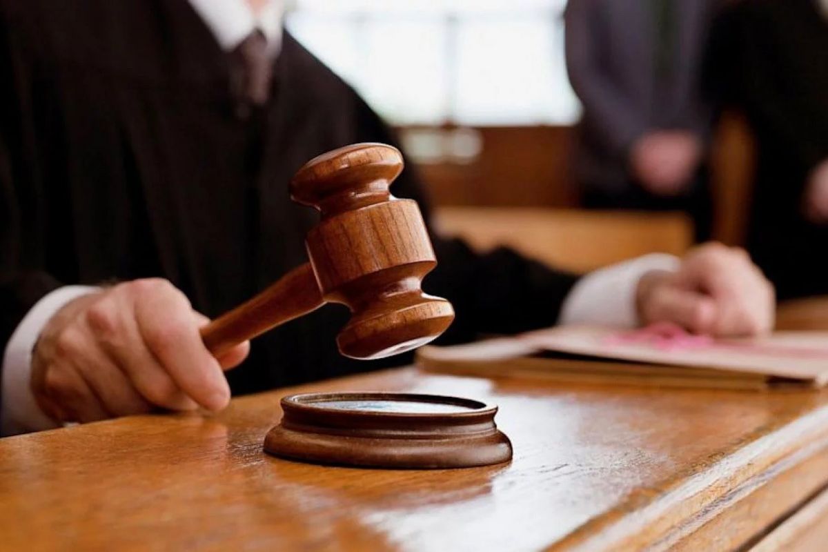 Українські суди блокують боротьбу з корупцією Українські суди блокують боротьбу з корупцією