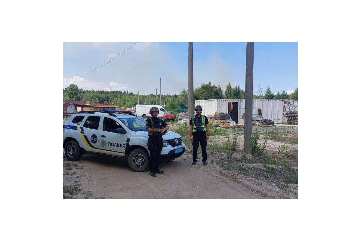 Через ракетний обстріл під Києвом загорівся ліс і почали вибухати залишені російськими окупантами боєприпаси Через ракетний обстріл під Києвом загорівся ліс і почали вибухати залишені російськими окупантами боєприпаси
