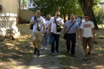 Мільйони — в прірву: активісти вимагають у міськради проєкт реконструкції парку Глоби Мільйони — в прірву: активісти вимагають у міськради проєкт реконструкції парку Глоби