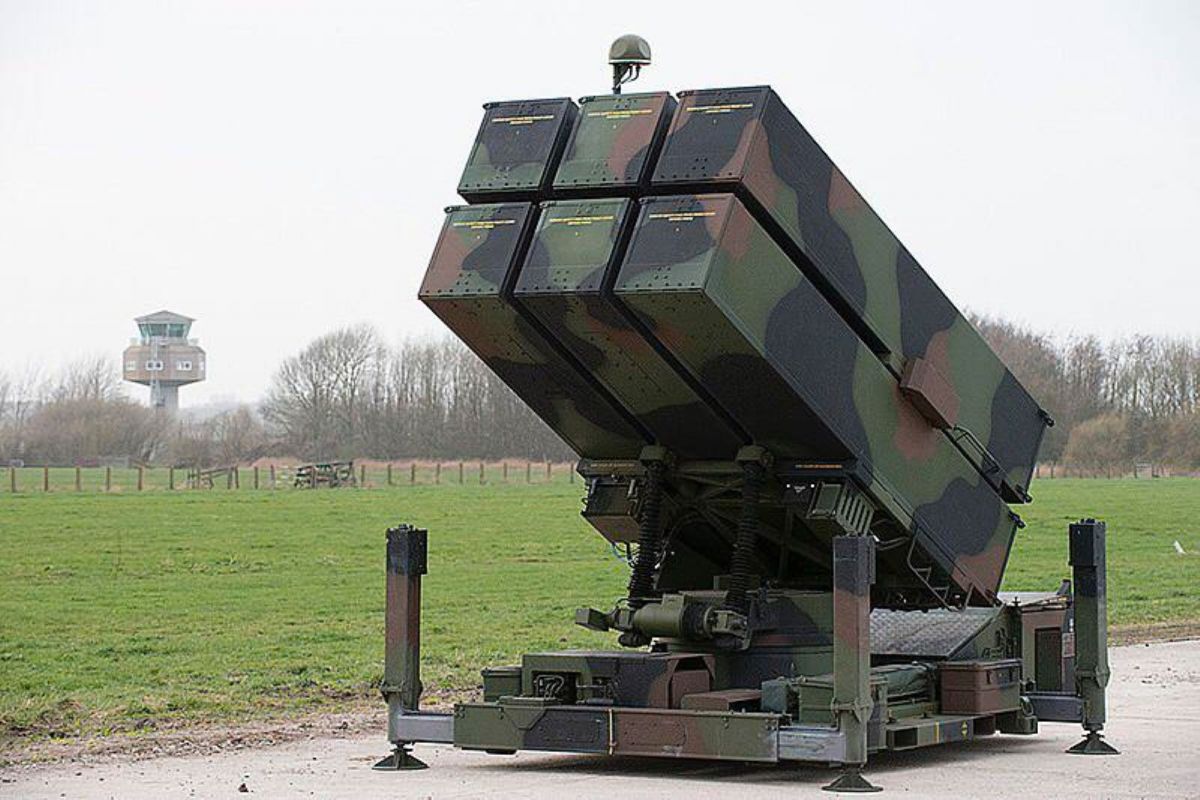 Україна отримає дві батареї ЗРК NASAMS, — Речник командування Повітряних Сил Збройних Сил України Юрій Ігнат Україна отримає дві батареї ЗРК NASAMS, — Речник командування Повітряних Сил Збройних Сил України Юрій Ігнат