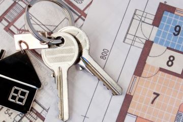 Судитимуть зловмисницю, яка заволоділа 2-кімнатною квартирою комунальної власності вартістю 1,75 млн гривень Судитимуть зловмисницю, яка заволоділа 2-кімнатною квартирою комунальної власності вартістю 1,75 млн гривень