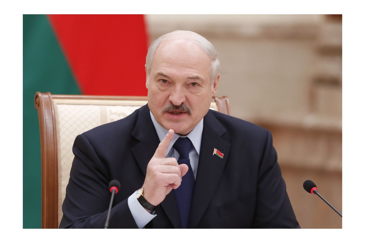 Лукашенко: революція в Білорусії — міф Лукашенко: революція в Білорусії — міф