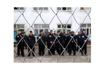 Дев’ять років за ґратами - прокуратура відстояла в апеляційному суді покарання трьом злодіям, які скоїли розбійний напад на пенсіонерку Дев’ять років за ґратами - прокуратура відстояла в апеляційному суді покарання трьом злодіям, які скоїли розбійний напад на пенсіонерку