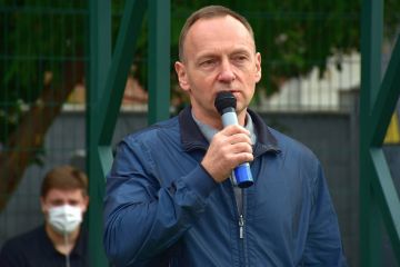 НАЗК вручило протокол про корупцію меру Чернігова Атрошенко НАЗК вручило протокол про корупцію меру Чернігова Атрошенко