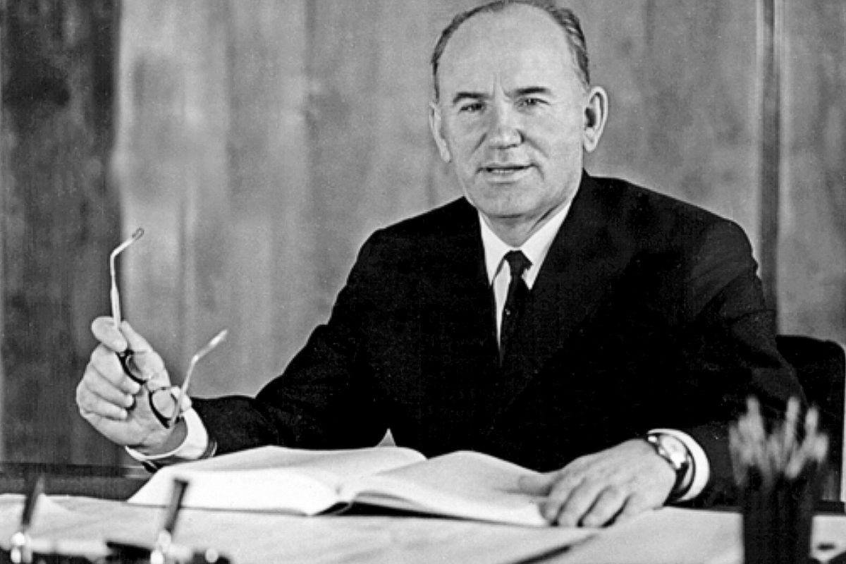 Музей Академіка Петра Тронька: Жити і працювати для України Музей Академіка Петра Тронька: Жити і працювати для України