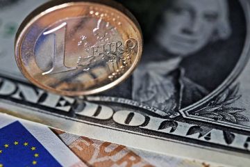 Банкиры сказали, сколько будет стоить доллар до конца года в Украине Банкиры сказали, сколько будет стоить доллар до конца года в Украине