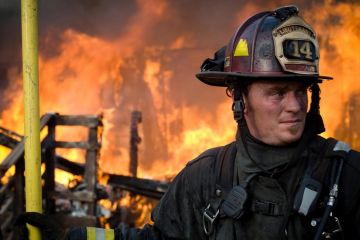 Смертельна пожежа в Дніпрі: жертвами стали бездомні Смертельна пожежа в Дніпрі: жертвами стали бездомні