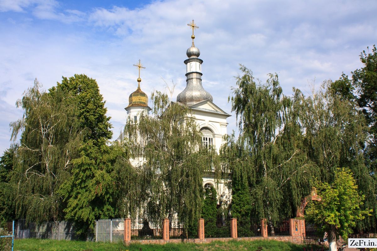 Нарешті заарештовано викрадача речей у церкві на Київщині Нарешті заарештовано викрадача речей у церкві на Київщині