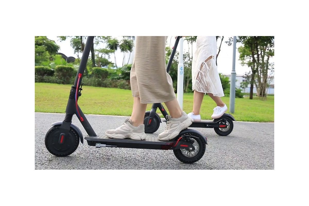 Як безпечно для здоров’я користуватися електросамокатами, поради лікарів-експертів Як безпечно для здоров’я користуватися електросамокатами, поради лікарів-експертів