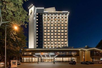 Печерський районний суд Києва заарештував готель Premier Hotel Odessa в Одесі, що належить росіянину  Печерський районний суд Києва заарештував готель Premier Hotel Odessa в Одесі, що належить росіянину