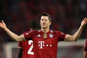 Роберт Левандовский – игрок года по версии FIFA The Best. Обошел Лионеля Месси и Мохамеда Салаха Роберт Левандовский – игрок года по версии FIFA The Best. Обошел Лионеля Месси и Мохамеда Салаха