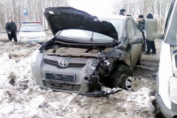 Ford VS Toyota в Дніпрі зіштовхнулись дві автівки! Ford VS Toyota в Дніпрі зіштовхнулись дві автівки!