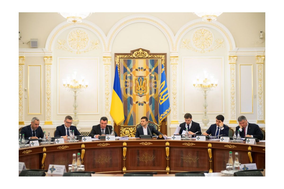 Новий склад РНБО: хто тепер входитиме до його складу за наказом президента України? Новий склад РНБО: хто тепер входитиме до його складу за наказом президента України?