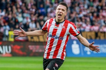 Хватило минуты пребывания на поле. Коноплянка отличился ассистом за Краковию в матче чемпионата Польши Хватило минуты пребывания на поле. Коноплянка отличился ассистом за Краковию в матче чемпионата Польши