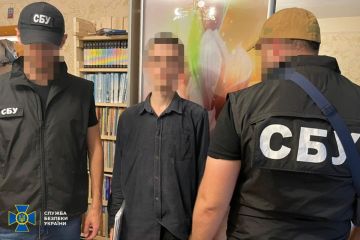 За матеріалами СБУ тюремні строки отримали двоє ворожих агітаторів: один з них адміністрував Телеграм-канал – «Херсонська республіка» За матеріалами СБУ тюремні строки отримали двоє ворожих агітаторів: один з них адміністрував Телеграм-канал – «Херсонська республіка»