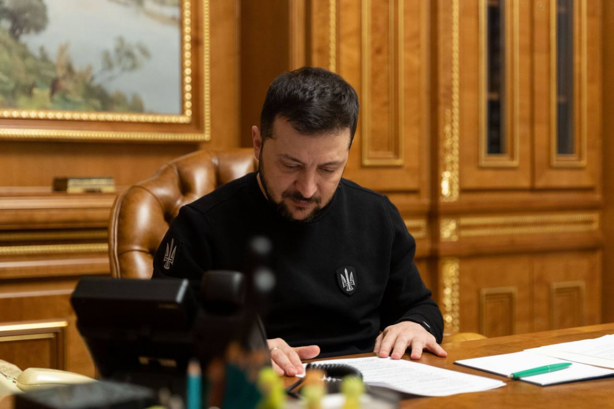 Володимир Зеленський подякував Прем’єр-міністру Словаччини Едуарду Геґеру за потужний пакет повітряної та протиповітряної зброї, зокрема за літаки МіГ Володимир Зеленський подякував Прем’єр-міністру Словаччини Едуарду Геґеру за потужний пакет повітряної та протиповітряної зброї, зокрема за літаки МіГ