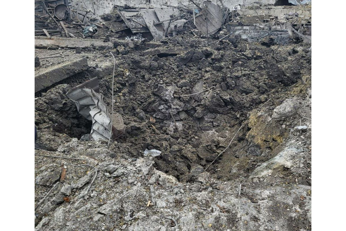 Російські загарбники влучили снарядами у дитсадок і сільгосптехніку – розпочато розслідування Російські загарбники влучили снарядами у дитсадок і сільгосптехніку – розпочато розслідування