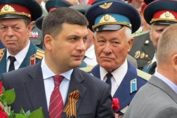 Почему Владимир Гройсман не идет в военкомат? Почему Владимир Гройсман не идет в военкомат?