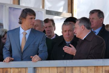 Украинский бизнесмен Александр Тисленко, подкупивший экс-главу «Укравтодора», прячет имущество в Испании Украинский бизнесмен Александр Тисленко, подкупивший экс-главу «Укравтодора», прячет имущество в Испании