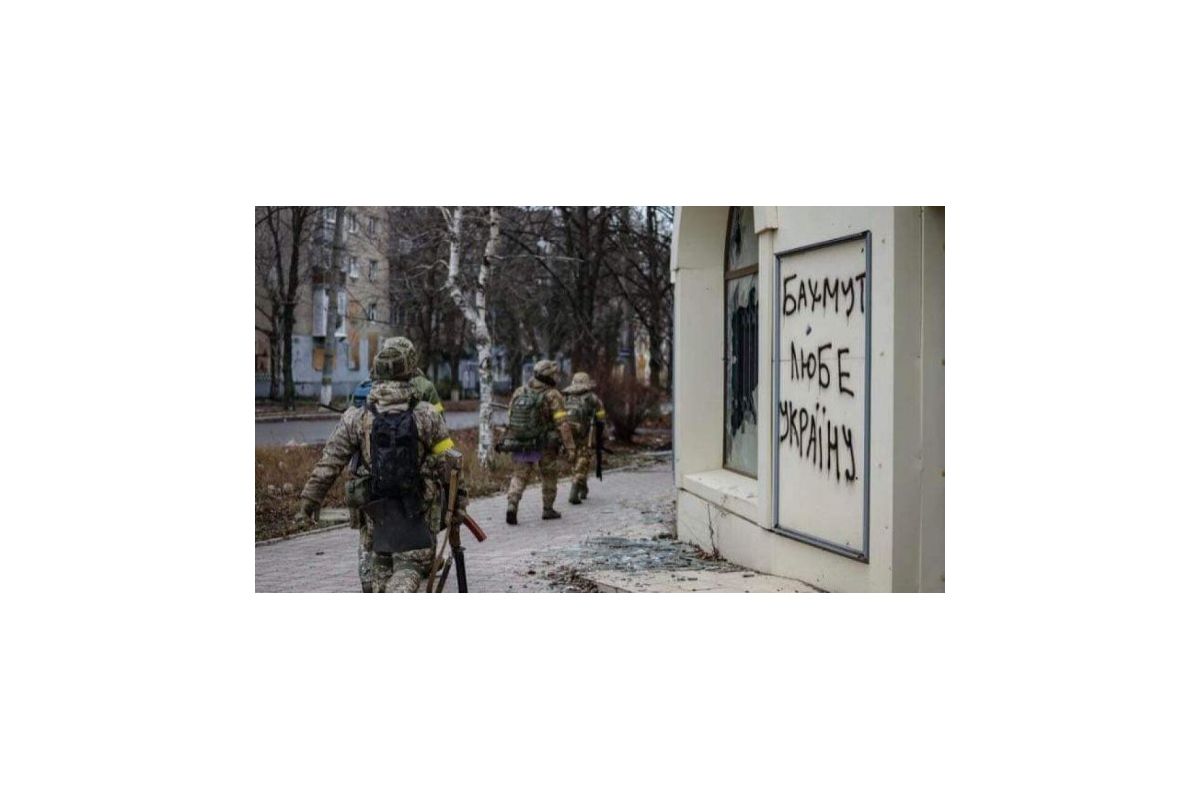 росіяни занепокоєні ситуацією в Бахмуті й перекидають туди резерви з інших ділянок фронту, – ISW росіяни занепокоєні ситуацією в Бахмуті й перекидають туди резерви з інших ділянок фронту, – ISW