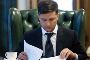 Президент дав завдання підвищити зарплати лікарям другої ланки з 1 вересня Президент дав завдання підвищити зарплати лікарям другої ланки з 1 вересня