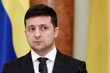 Зеленский продолжает работать из Офиса президента, каждый день сдает тесты на коронавирус, - Мендель Зеленский продолжает работать из Офиса президента, каждый день сдает тесты на коронавирус, - Мендель