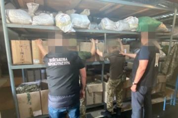Викрадали та збували військове майно – на Запоріжжі  затримали військовослужбовців 55-ї окремої артилерійської бригади Викрадали та збували військове майно – на Запоріжжі  затримали військовослужбовців 55-ї окремої артилерійської бригади