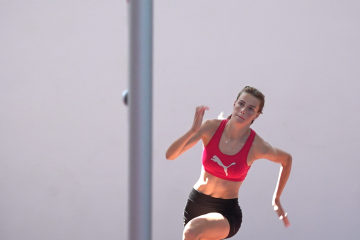 У Дніпрі спортсмени змагалися за звання кращих легкоатлетів міста У Дніпрі спортсмени змагалися за звання кращих легкоатлетів міста