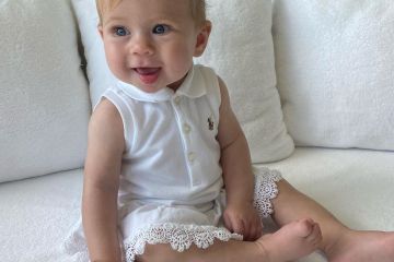 Дружина співака Енріке Іглесіаса  Анна Курнікова показала фото спільної доньки Дружина співака Енріке Іглесіаса  Анна Курнікова показала фото спільної доньки